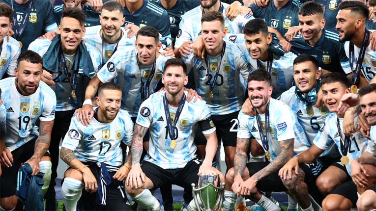   ফিফা র‍্যাঙ্কিংয়ে ১ নম্বরে আর্জেন্টিনা, পিছিয়েছে ব্রাজিল